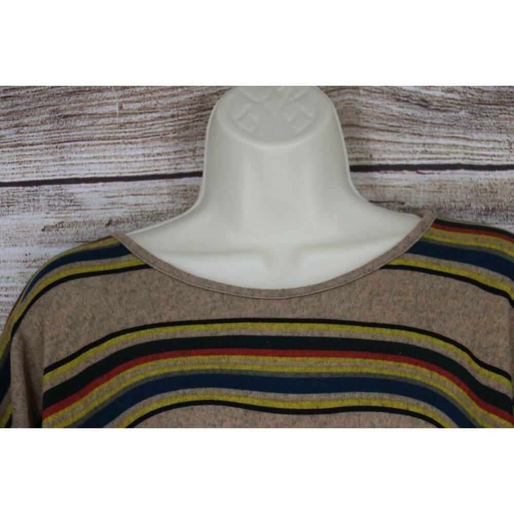 Vine & Love Womens Size Small Medium Large Striped Sweater Tan Beige Red Black - Picture 2 of 6